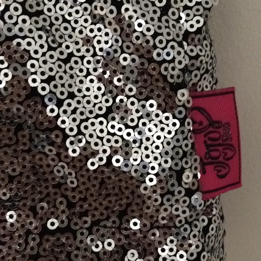 ✨ JoJo Siwa Nickelodeon Sequin Dance Girls Tee Top - Picture 3 of 6